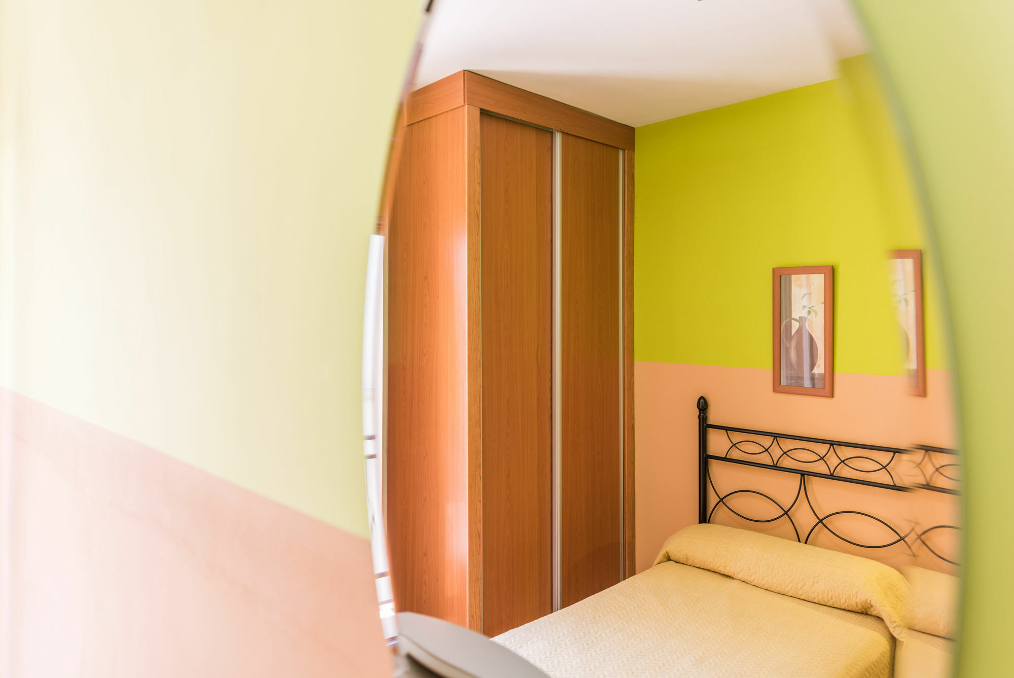 Hostal Arkanta Arganda Del Rey Zewnętrze zdjęcie